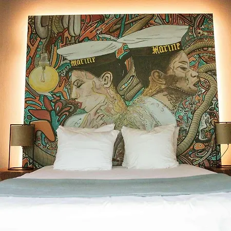 Rooms25