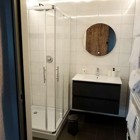 Rooms25 Hotel